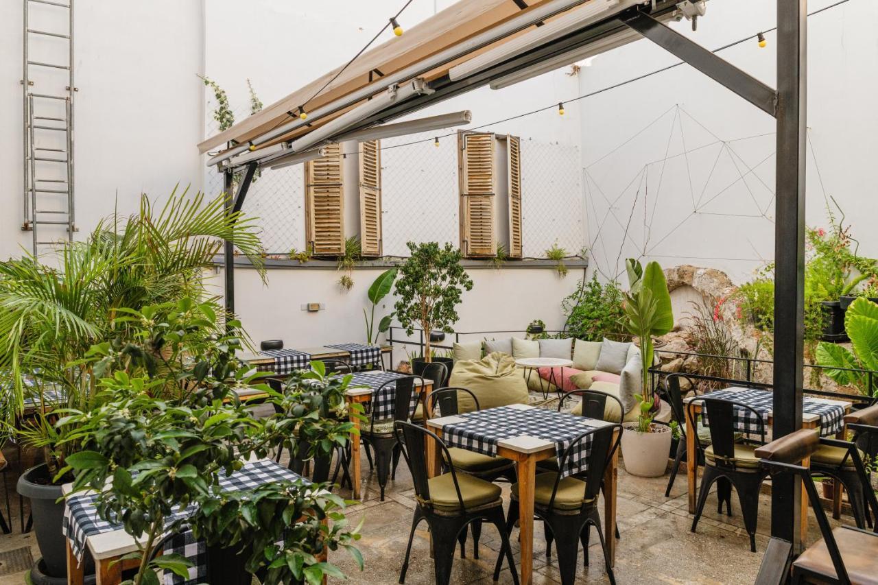 Djumba Hotel & Cafe Nicosia Exterior foto